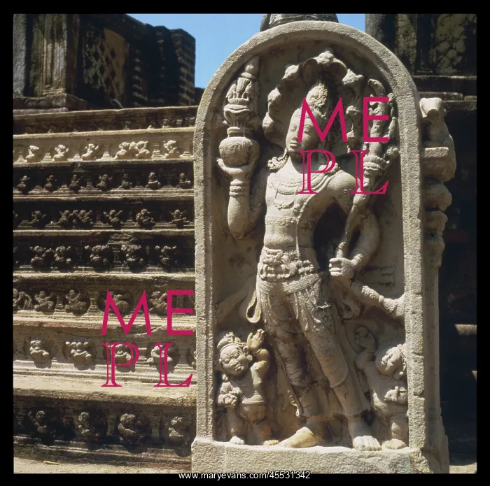 : POLONNARUWA / BUDDHISM : POLONNARUWA / BUDDHISM