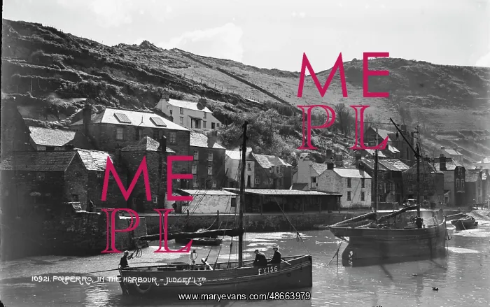 : Polperro in the Harbour : Polperro in the Harbour