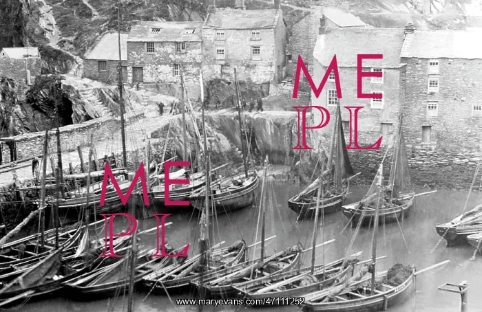 : Polperro Harbour early 1900s