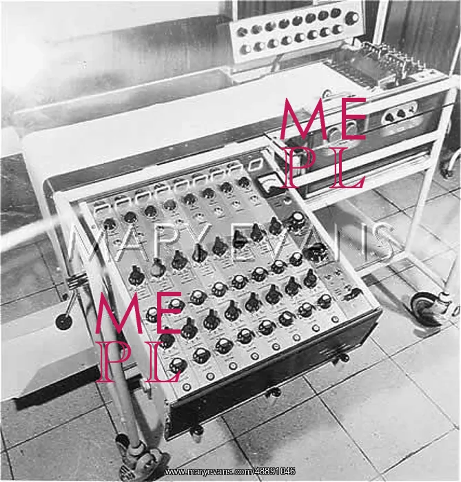 : POLYGRAPH. Electro-encephalograph and 10- pen polygraph : POLYGRAPH. Electro-encephalograph and 10- pen polygraph