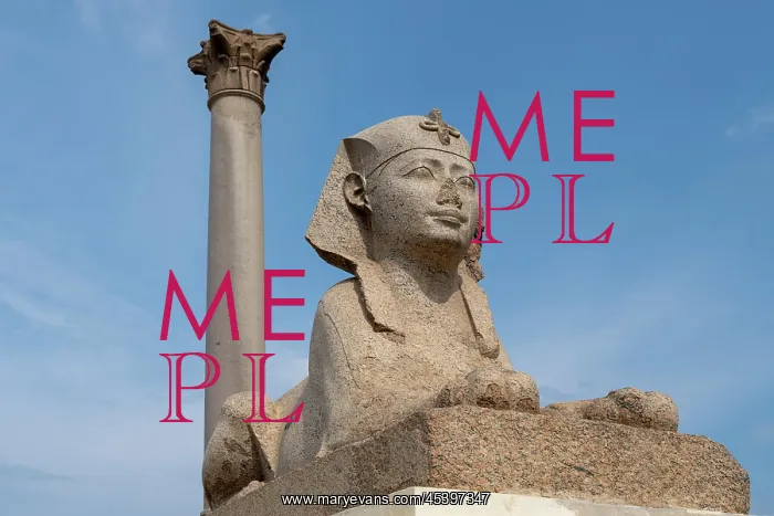 : Pompey's Pillar, Alexandria, Egypt : Pompey's Pillar, Alexandria, Egypt