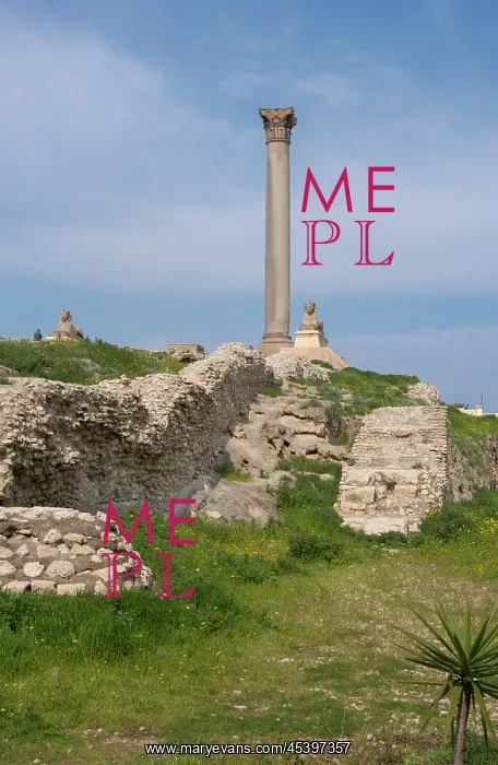 : Pompey's Pillar, Alexandria, Egypt : Pompey's Pillar, Alexandria, Egypt