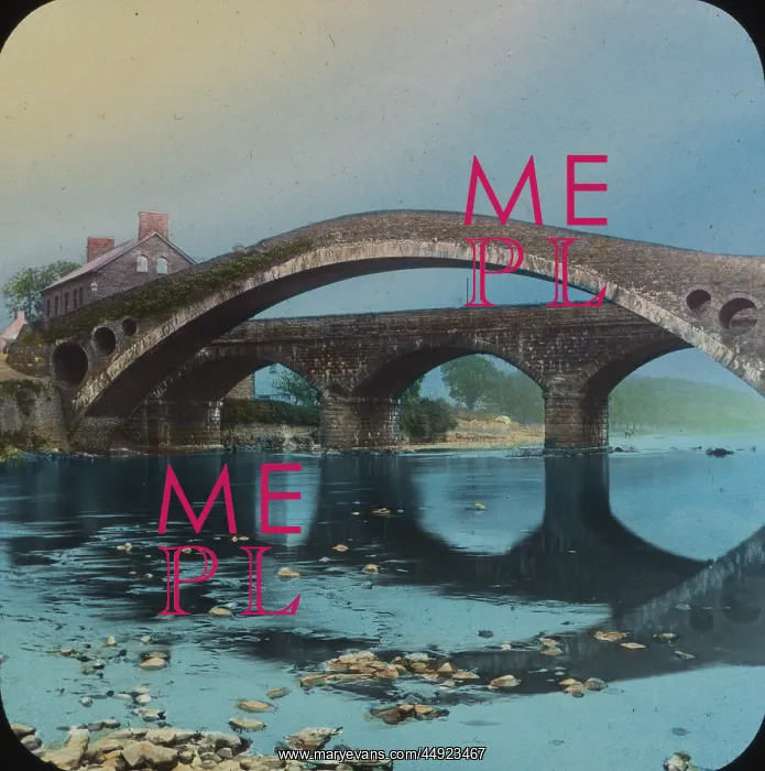 : Pont-y-Pridd : Pont-y-Pridd