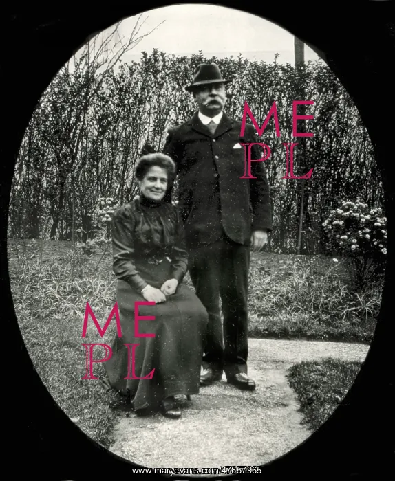 : Pontefract Union Workhouse - Master and Matron : Pontefract Union Workhouse - Master and Matron