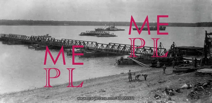 : Pontoon bridge, 1916 : Pontoon bridge, 1916