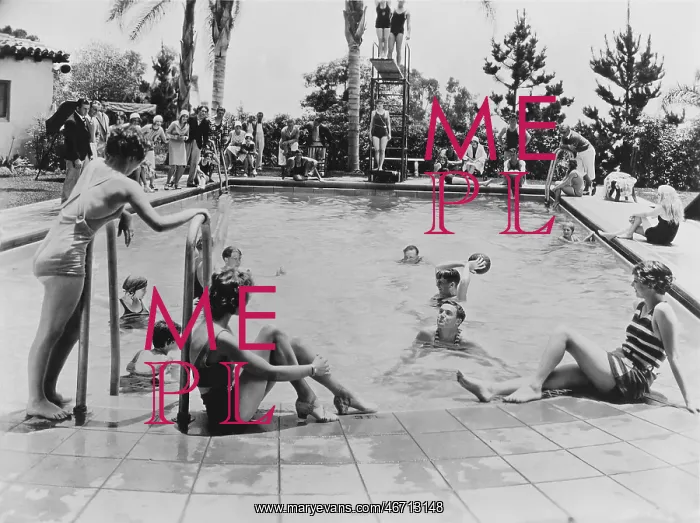 : POOL PARTY : POOL PARTY
