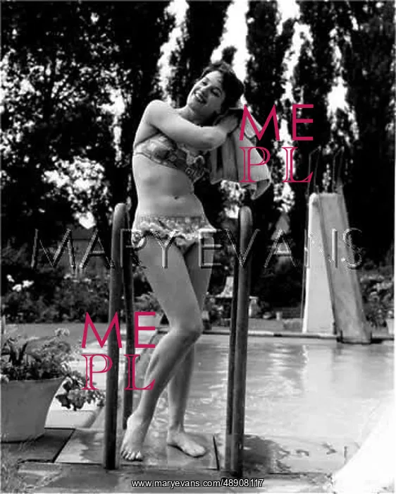 : POOLSIDE BIKINI 1960S : POOLSIDE BIKINI 1960S
