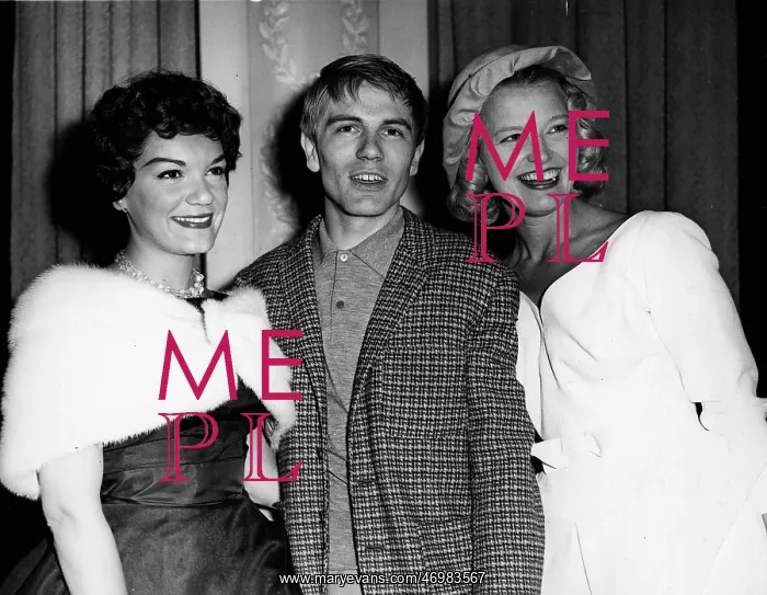 : Pop Singer Connie Francis 1938 - : Pop Singer Connie Francis 1938 -
