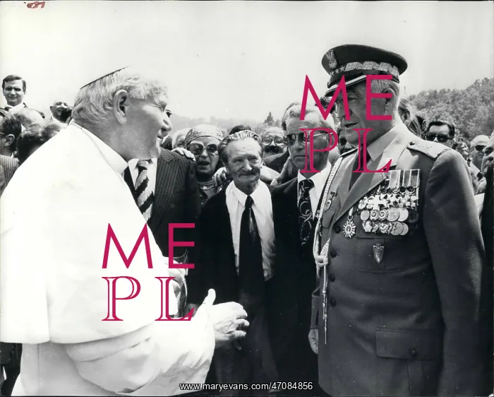 : THE POPE'S PILGRIMAGE TO MONTE CASSINO. 35 years : THE POPE'S PILGRIMAGE TO MONTE CASSINO. 35 years