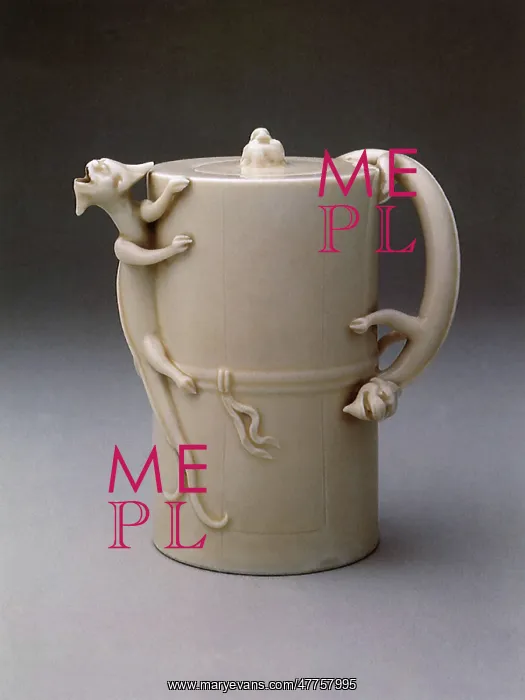  : Porcelain Winepot, Ming Dynasty