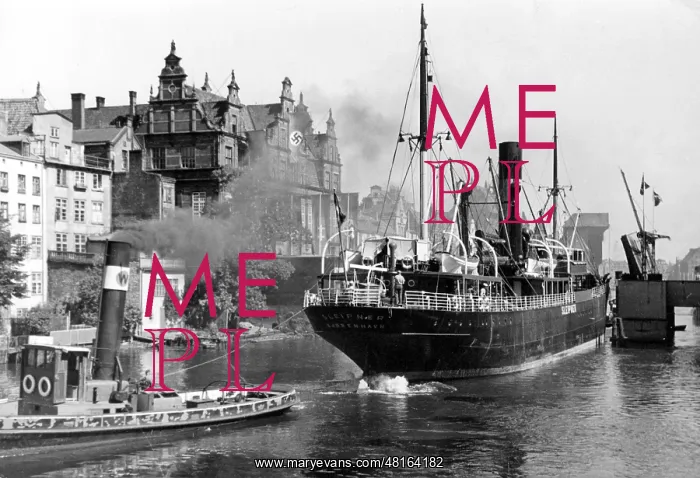 : The port of Gdansk in 1939 : The port of Gdansk in 1939