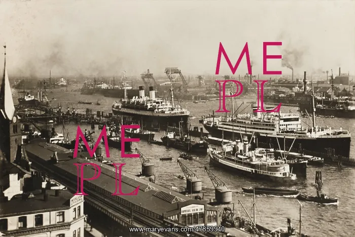 : Port of Hamburg