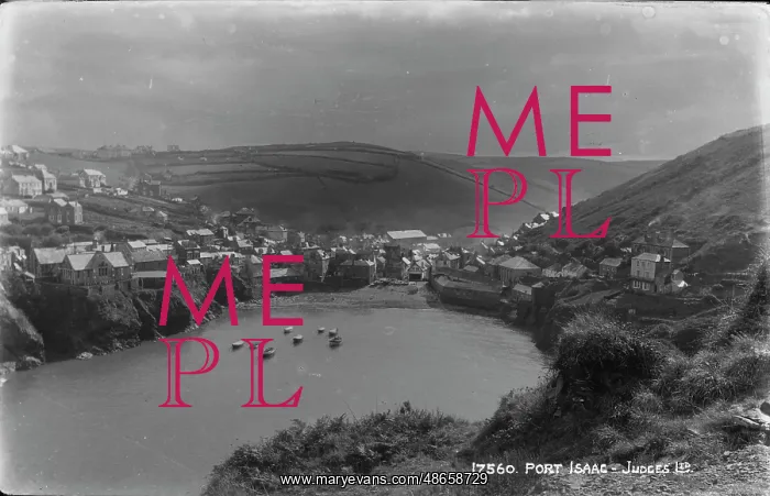  : Port Isaac in Black and White