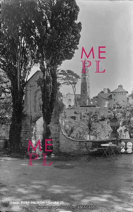: Port Meirion Gardens : Port Meirion Gardens