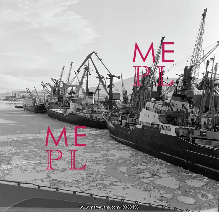 : Port of Pevek : Port of Pevek