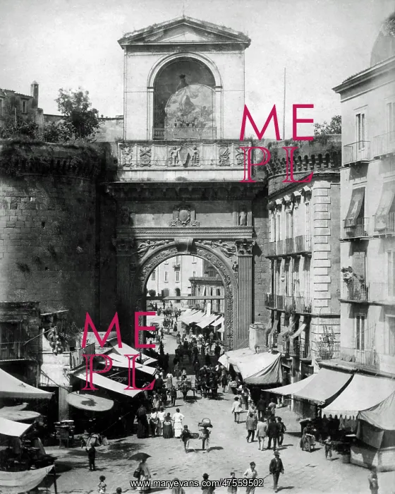 : Porta Capuana, Naples, Italy : Porta Capuana, Naples, Italy