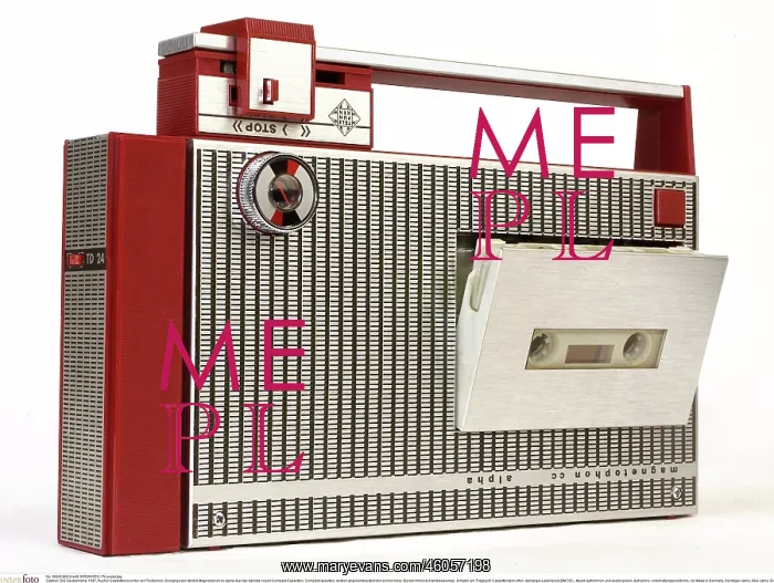 : Portable Cassette Recorder : Portable Cassette Recorder