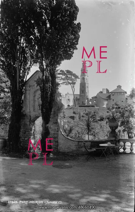 : Portmeirion Gardens : Portmeirion Gardens