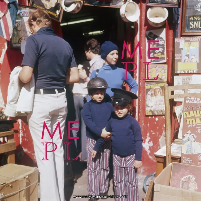 : PORTOBELLO ROAD 1960S : PORTOBELLO ROAD 1960S