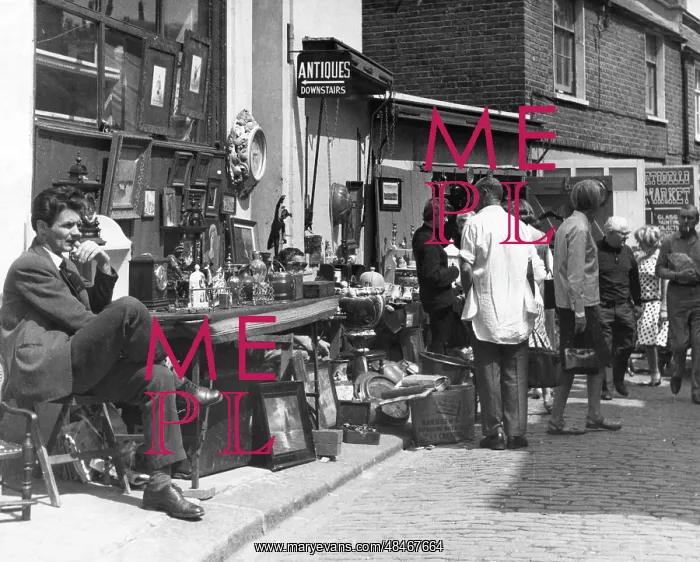 : PORTOBELLO ROAD 1963 : PORTOBELLO ROAD 1963