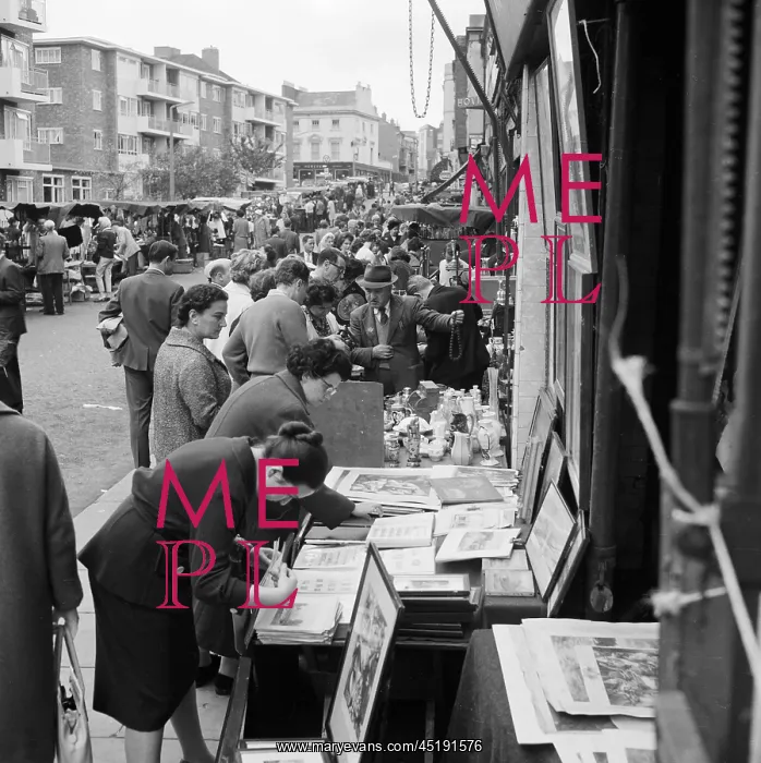 : Portobello Road, London : Portobello Road, London