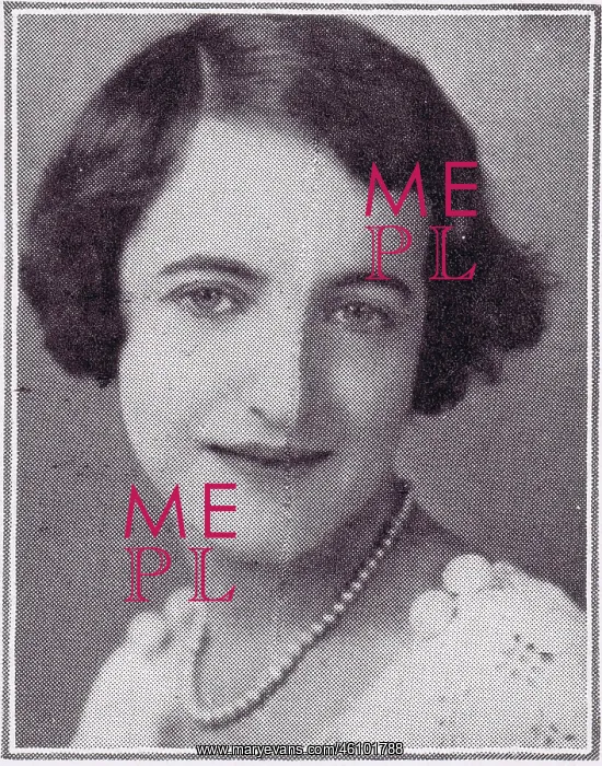 : A portrait of costume designer Mabel E. Johnston, New York : A portrait of costume designer Mabel E. Johnston, New York
