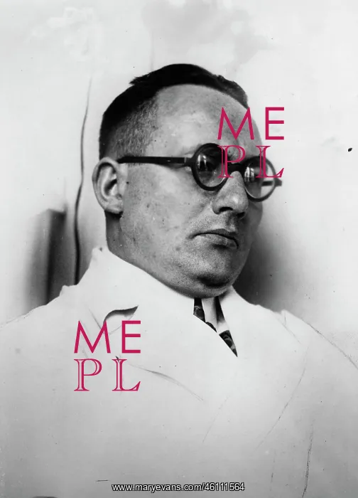 : Portrait of Dr. Loth : Portrait of Dr. Loth