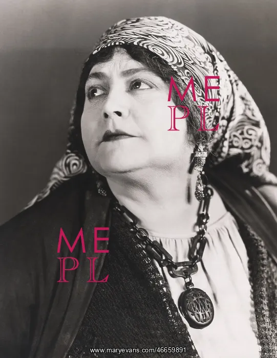 : Portrait of a fortune teller : Portrait of a fortune teller