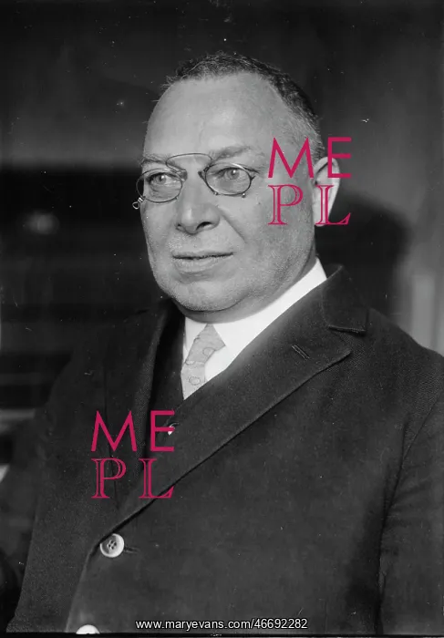 : Portrait of Hugo Schaffer : Portrait of Hugo Schaffer