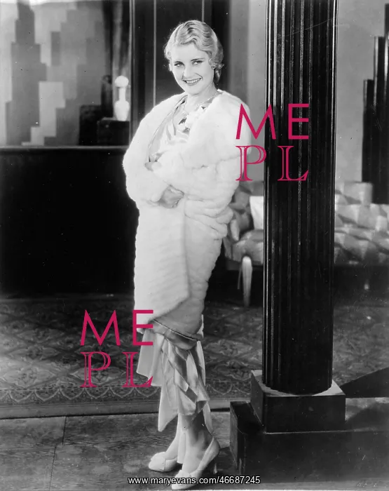 : Portrait of Jeanette Loff : Portrait of Jeanette Loff