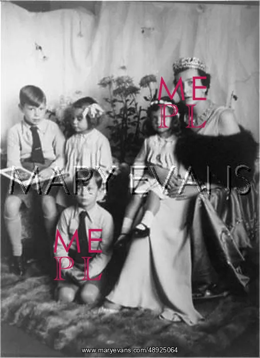 : A portrait of the Leiningen Family : A portrait of the Leiningen Family