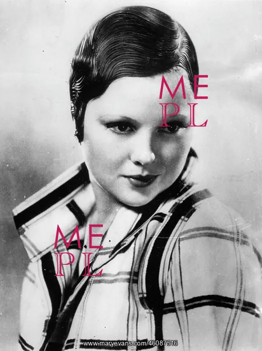 : Portrait of Mary Carlisle : Portrait of Mary Carlisle
