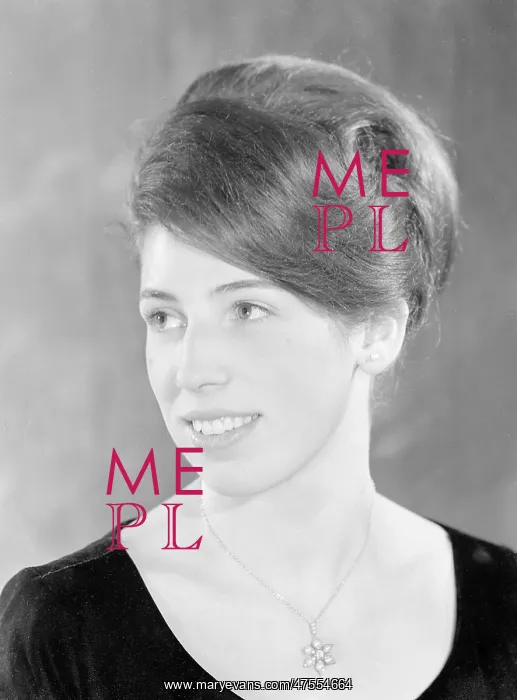  : Portrait of Miss Coates
