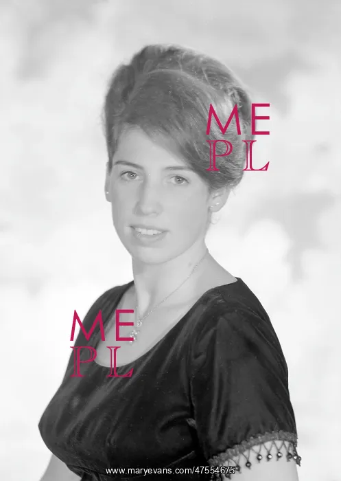  : Portrait of Miss Coates