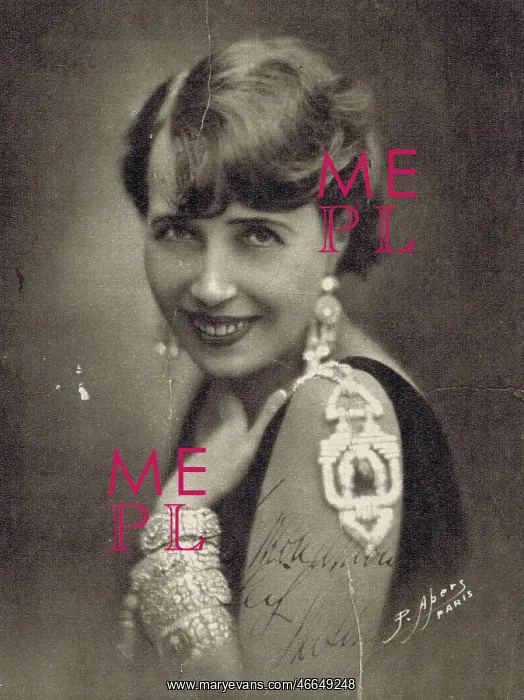  : Portrait of Mistinguett, Paris, 1920s