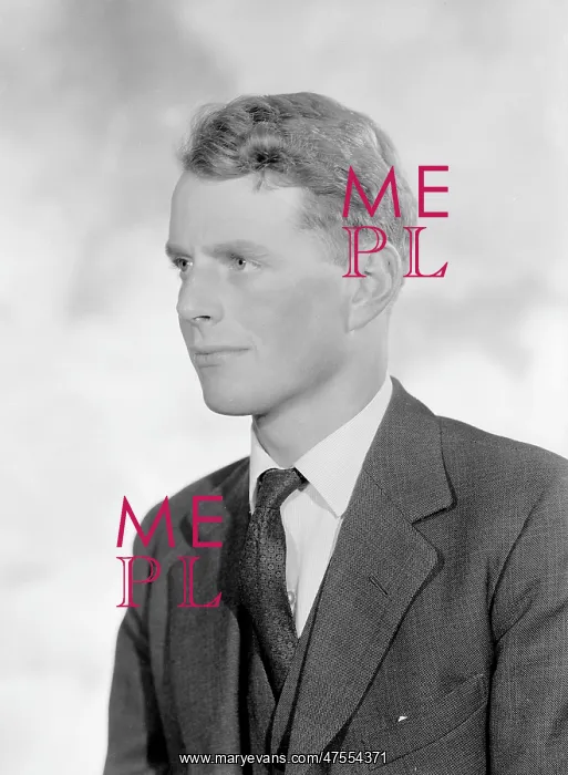  : Portrait of Mr John Phillip