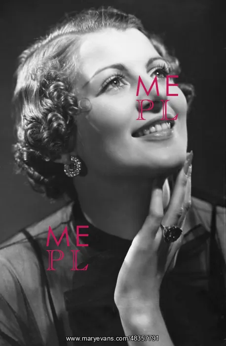 : Portrait of a woman, 1935 : Portrait of a woman, 1935