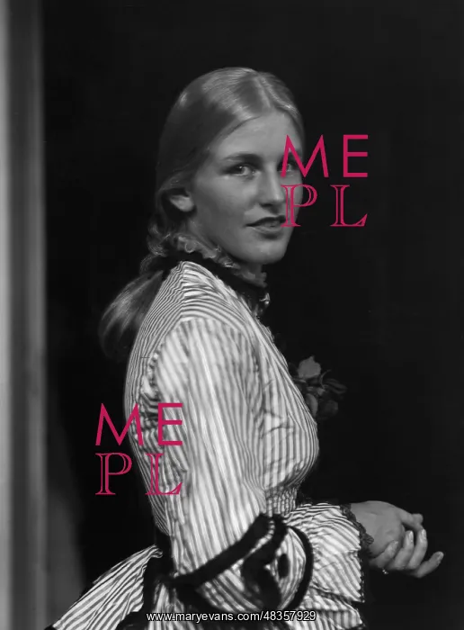 : Portrait of a woman, 1935 : Portrait of a woman, 1935