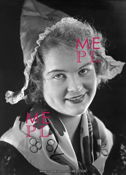 : Portrait of a woman, 1938 : Portrait of a woman, 1938