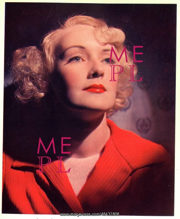  : Portrait of a woman in red