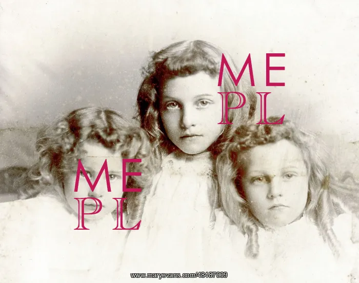  : Portrait of three young sisters