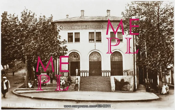 : Post Office at Algeria : Post Office at Algeria