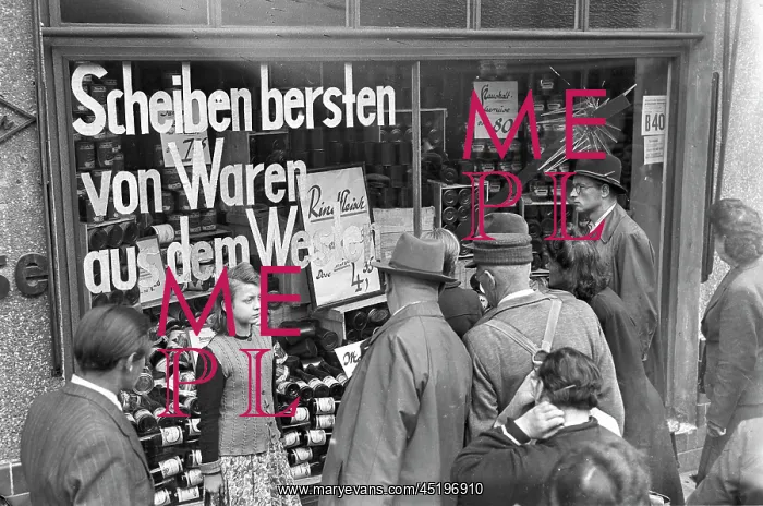 : Post-war era - Berlin range of goods 1949 : Post-war era - Berlin range of goods 1949
