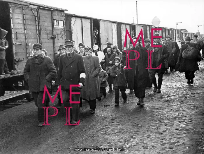 : Post-war era - camp for refugees in Bebra : Post-war era - camp for refugees in Bebra