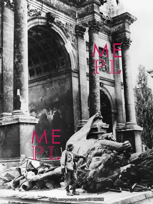 : Post-war era - destroyed Munich : Post-war era - destroyed Munich