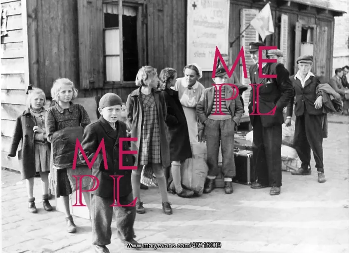 : Post-war era - refugee children : Post-war era - refugee children