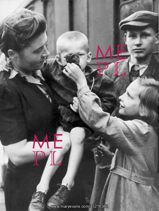 : Post-war era - refugee children : Post-war era - refugee children