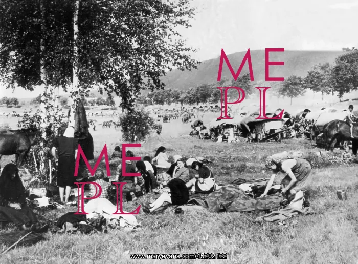  : Post-war era - Refugees