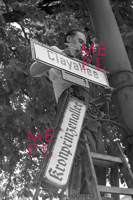 : Post-war era - renaming Clayalleee 1949 : Post-war era - renaming Clayalleee 1949