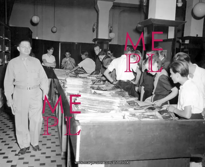 : Post-war era - Youths : Post-war era - Youths